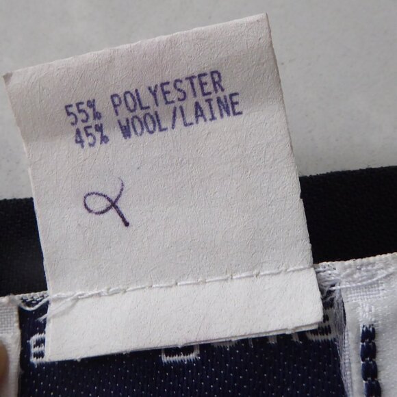 Vintage RENA ROWAN Classic Skirt Made in Canada - Picture 6 of 8